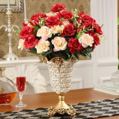 European Luxury Diamond Resin Vase High-grade Fashionable Creative Home Crafts Figurine Decoration Livingroom Table Flower Pot