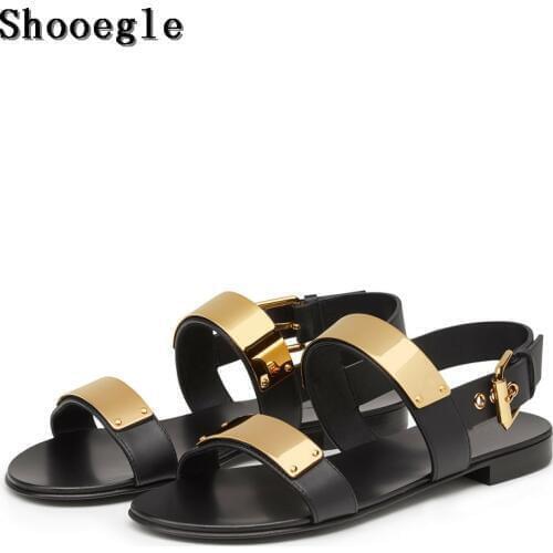 SHOOEGLE Summer Mens Non-slip Beach Shoes Fashion Flat Metal Decoration Sandals Tide Casual Leather Slippers Man EU38-EU46