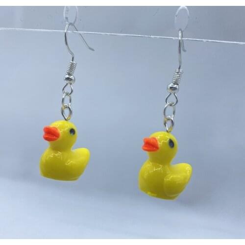 2021 fashion super cute little yellow duck earrings Korea minimalist ladies gift earrings jewelry wholesale