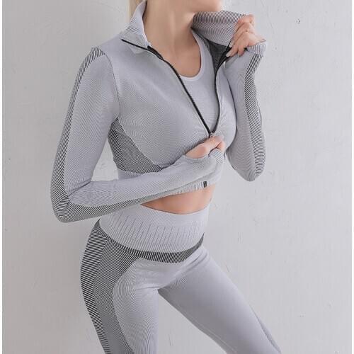 Zipper suit second-generation four-color yoga long-sleeved trousers suit winter sports fitness clothes women