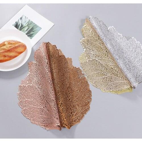 New environmental protection pure color Nordic insulated Western meal mat hotel PVC hollow non-skid table mat drink coasters