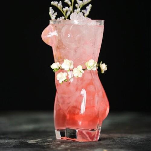 Creative Sexy 3D Naked Art Man And Women Beer Steins Glass Mischief Nude Wheat Malzbier For Bar Party Glasses Cocktail Wine Cup