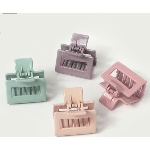 New Women Elegant Hollow Geometric Plastic Hair Claws Vintage Hair Clips Headband Hairpins Fashion Hair Accessories