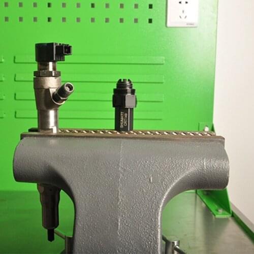 Common Rail Dismounting Tool Piezo Injector Nozzle Disassembly Repair Instrument Removel Tool Practical T5UC