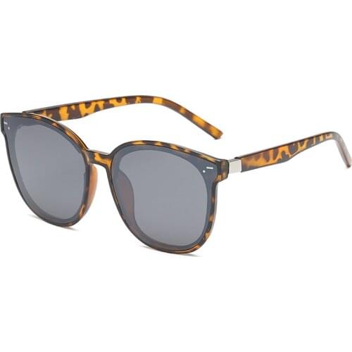 Fashion Retro Women Sunglasses Oversize Luxury Cat Eye Sun Glasses Men and Women Anti-Reflective Mirror Sun Glasses Uv400