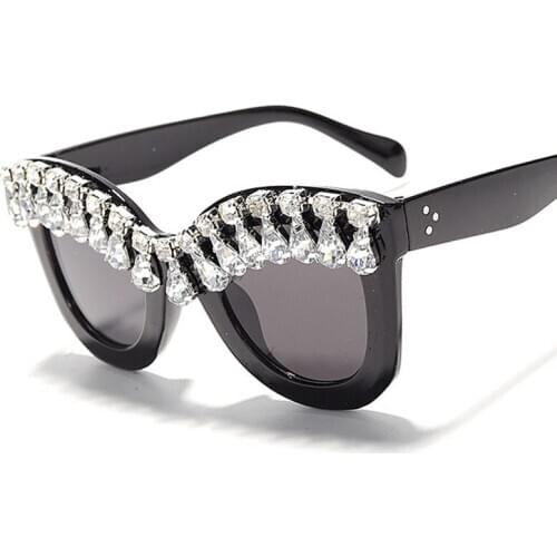 Veshion Oversized Diamond Tassel Luxury Sunglasses Men Women Fashion Shades UV400 Vintage Glasses