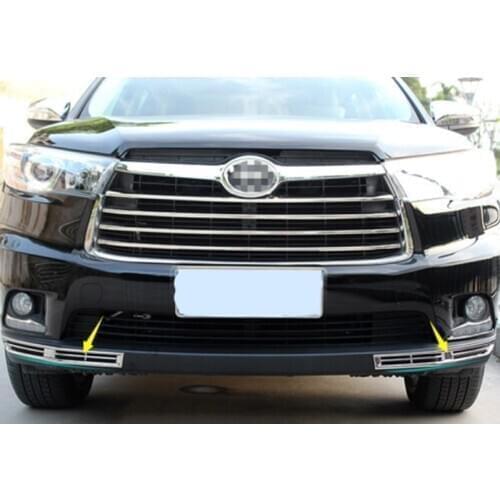 Car Front Bumper Front Lower Fog Lamp Cover Decorative Frame for Toyota Highlander Kluger 2014 2015 2016 2017 2018