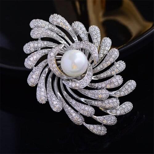 OKILY Luxury New Year Gift Romantic Pin Accessories for Women Scarf Coat Brooches Pins Fashion Zirconia Pearl Flower Broochpin
