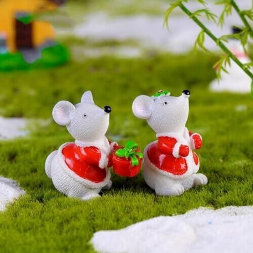 2020 Christmas Mascot Mouse Model Ornaments Cartoon Animal Kids Christmas Gift Micro Landscape Decor for Home Figure Toys 1Piece