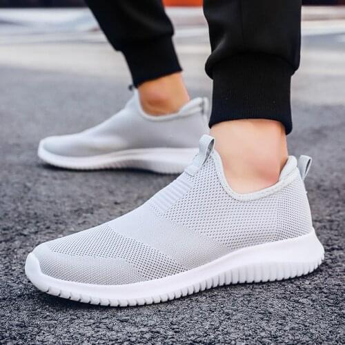 Men casual shoes Women Comfortable Leisure Mesh Beathing soft Sneakers Shoes chaussure montante homme