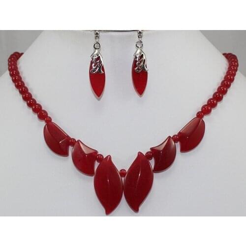 Wholesale unique 18"red jadestone necklace stud earrings jewelry set