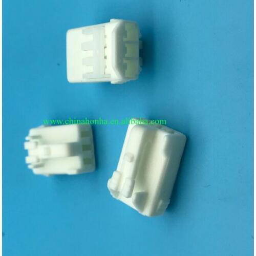 Free shipping 3pin auto wire harness plug electric plastic cable unsealed connector 7283-1030