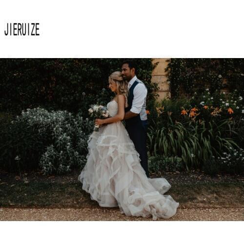 JIERUIZE New Boho Sweetheart Wedding Dresses Tiered Beading Sashes Lace Applique Ruffles Backless Bridal Gowns Vestidos De Novia