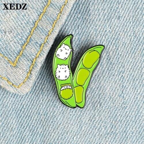 XEDZ pea metal pin cute hamster baby cartoon green plant animal combined body punk badge shirt bag lapel pin brooch jewelry