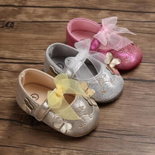 Newborn first walkers Baby Girl Toddler Shoes Soft Bottom Breathable Canvas Shoes Spring Autumn