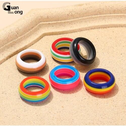 Guanlong 2021 New Fashion Colourful Trendy Stripe Resin Acrylic Rings For Women Girls Thick Round Beautiful Accessories Jewelry