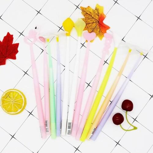 Korean creative silicone neutral pen ins girl heart black signature pen student couple water pen wholesale custom-made