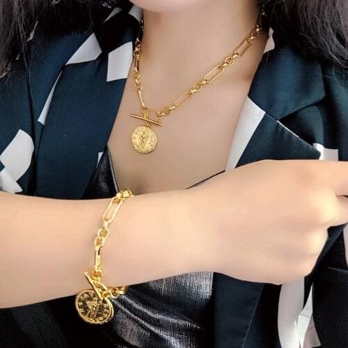 Brass With 18K Gold Portrait Geo Coin Chains Necklace Japan Korean Style Party Designer T Show Runway Gown Jewelry Rare INS