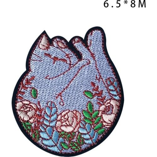 PGY Fine Flower Cat Embroidered Patches Iron On Clothes Cute Cat Appliques For Coat Kids Bags Diy Garment Decor Parches H