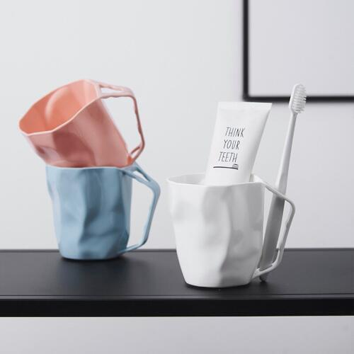 Nordic Abstract Art Toothbrush Cup Plastic Water Cup Toothbrush Holder Home Storage Organizer Bathroom Tool For Toothpaste