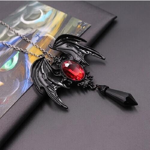 New Hot Selling Dark Halloween Bat Wings Necklace European and American Retro Gothic Gemstone Pendant