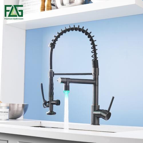 FLG LED Kitchen Faucets Spring Style Black Faucet Pull Out Kitchen Mixer Tap Hot and Cold Water Swivel Sink Taps 512-33ORB