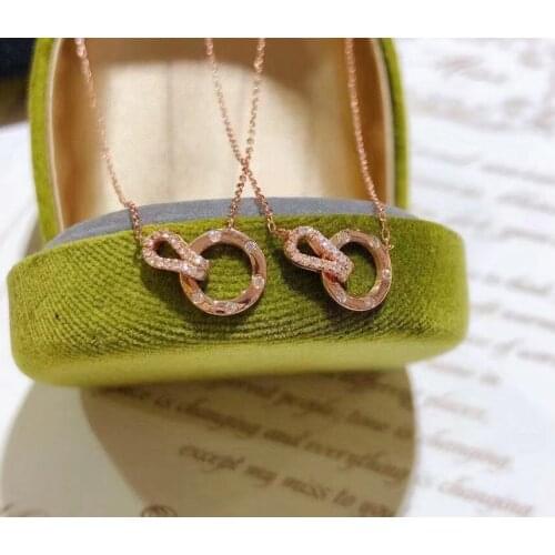 2021 New Ladies Zircon Sweater Necklace 925 Silver Jewelry Zircon Necklace Geometric Round Pendant Necklace Wedding Jewelry