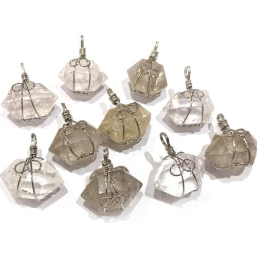 Natural Stone hand made Crystal Pendant Irregular Shape Pendant for Jewelry Making DIY Necklaces Accessories size:29x32mm