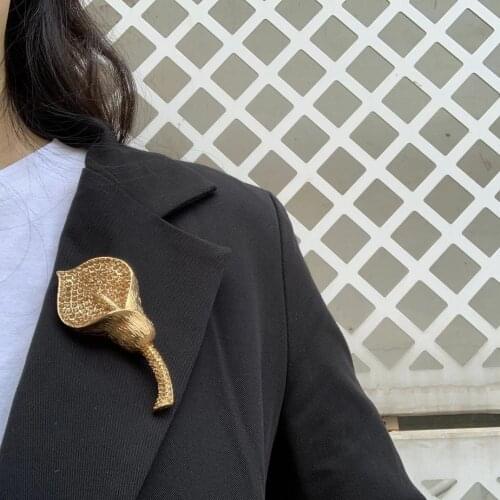 Amorita boutique gold color crystal plant Brooches for women