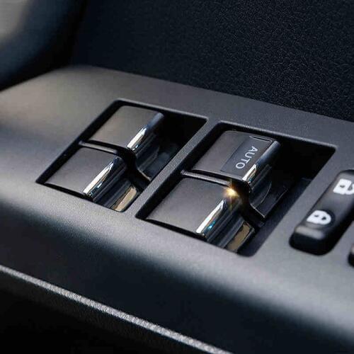 New 7Pcs Chrome Door Window Switch Lift Button Cover Trim Fit for RAV4 2014-2020 Fit for Corolla 2014-2020 car styling