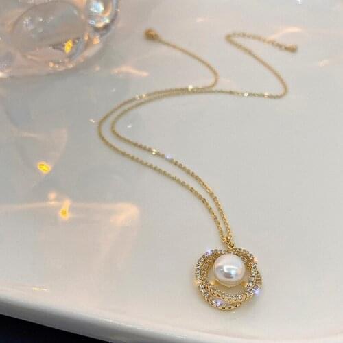 Simple Graceful Geometric Rhinestone Circle Pendant Necklace for Women Exquisite Clavicle Chain Necklace Wedding Party Jewelry