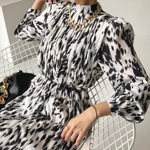 Spring Fashion Stand Collar Women Dress Creasing Elegant Long Sleeve Loose Female Lace-up Printed Mid-length Dress Vestidos 2021