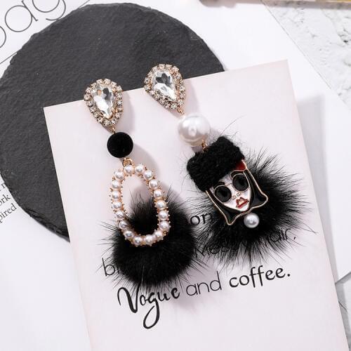2021 Hot Sale Women Fashion Jewelry Crystal from Swarovskis Simple Sweet modern girl fashion hair ball earrings Fit Female Party