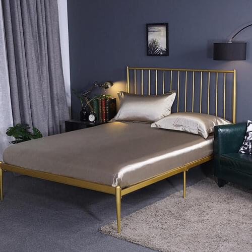 Solid Color Silky Bedspread Bed Sheet with Elastic Band Soft Satin Fitted Sheet Mattress Cover Home Textile Queen King Size