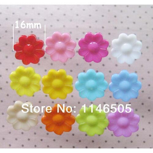 Cartoon Buttons Flower shape 16mm 200 Pcs