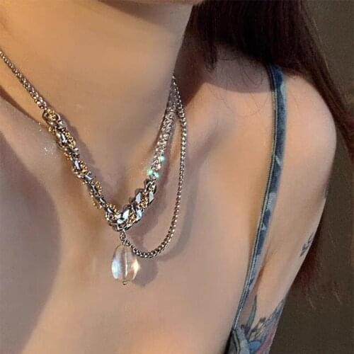 VSnow Double Layer Huggie Knotted Chunky Chain Transparent Geometric Resin Pendant Necklace for Women Asymmetry Necklace Jewelry