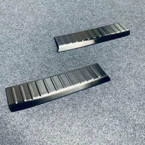 For Toyota Raize 2020 2021 Stainless Interior Rear Bumper Protector Sill Trim Tail Trunk Guard Pedal Car Styling Accessories