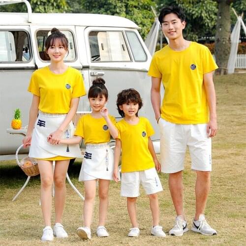 Summer Family outfit look clothing Man father Boy cotton T shirts & Shorts Wemon mother Girl Daughter tshirt & Skirt 2pcs/sets