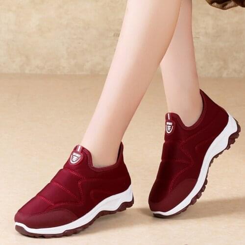 To Yuso Footwear