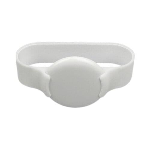 Suitable For Airpods 1 2 Pro Bluetooth-compatible Headset To Install For Airtag Anti-Lost Location Tracker Mounting Bracket