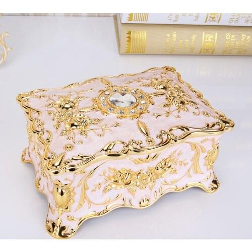 European creative retro jewelry box double-layer jewelry box high-end metal princess metal jewelry multi-layer storage box