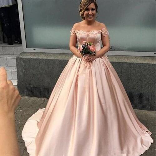 Off Shoulder Quinceanera Dresses Blush Pink Satin Ball Gowns Handmade Flower Sexy Sweet 16 Dresses vestidos de noivas Prom Dress