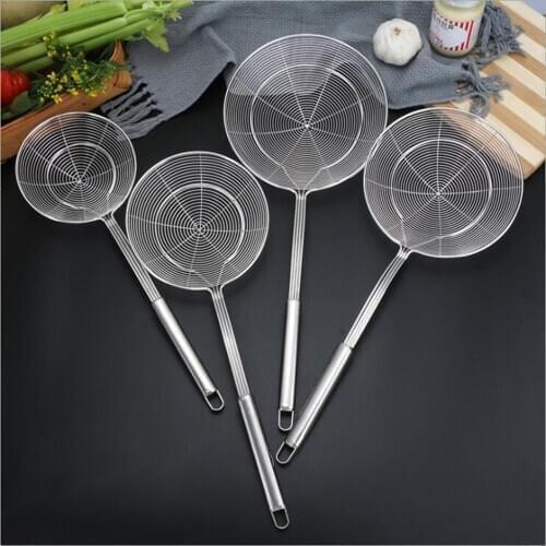 Spider Strainer Skimmer, Asian Strainer Ladle Stainless Steel Wire Skimmer Spoon with Handle, 4 Sizes To Choose