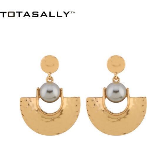 TOTASALLY vintage designed golden semi-circle imitation pearl dangle Earrings Womens party show drop Earrings dropshipping