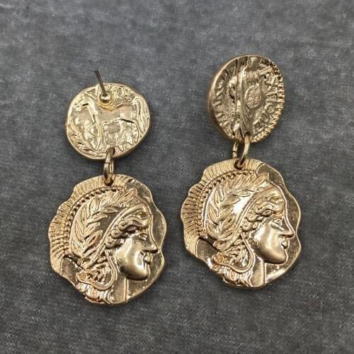 SRCOI Retro Queen Engraved Coin Drop Earrings Gold Filled Figure Face Medal Party Long Women Earrings Classic Round Jewelry 2018