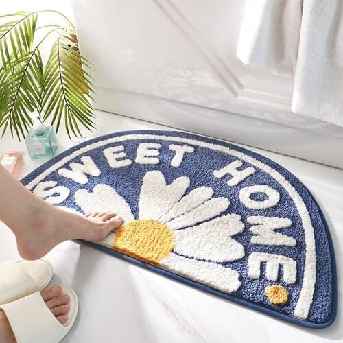 Daisy Flocking Bath Mat Bathroom Non-Slip Rug Microfiber Nordic Fluffy Bedroom Kitchen Absorbent Door Carpet Floral Floor Mats
