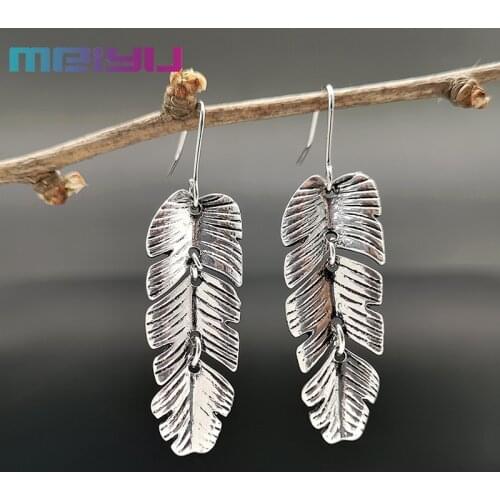Bohemian Metal Palm Leaf Earrings Hand Hinged Dynamic Tree Leaves Vintage Antique Silver Color Drop Earrings for Women Jewelry