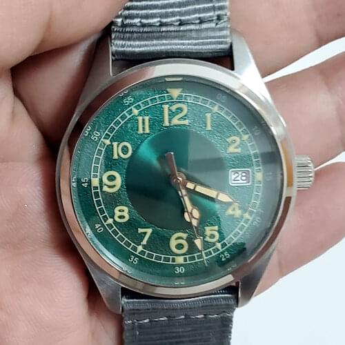 Watch case sterile green dial stainless steel 40mm sapphire with Japanese NH35 automatic movement green luminous