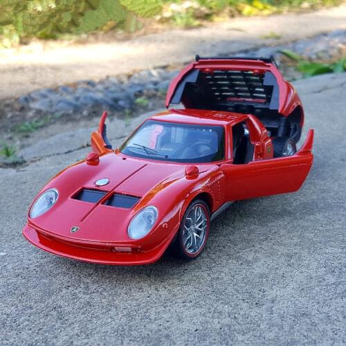 1:32 Miura Classic Retro Alloy Car Model Diecasts Simulation Metal Toy Vehicles Car Model Sound light Collection Kids Toys Gift