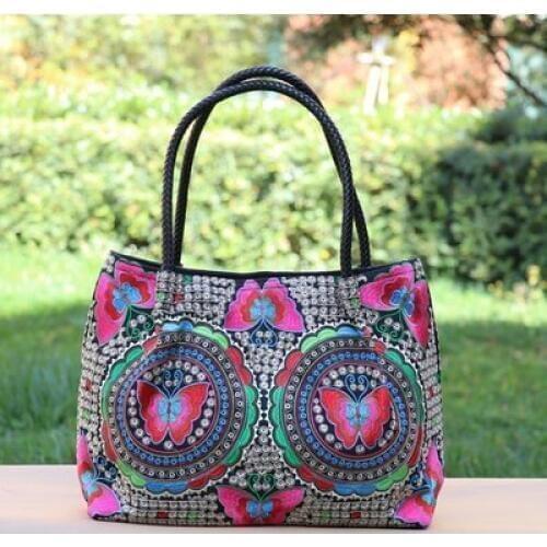 Fashion National embroidery women shopping handbags!Nice floral embroidered Lady casual totes Top All-match canvas backruck